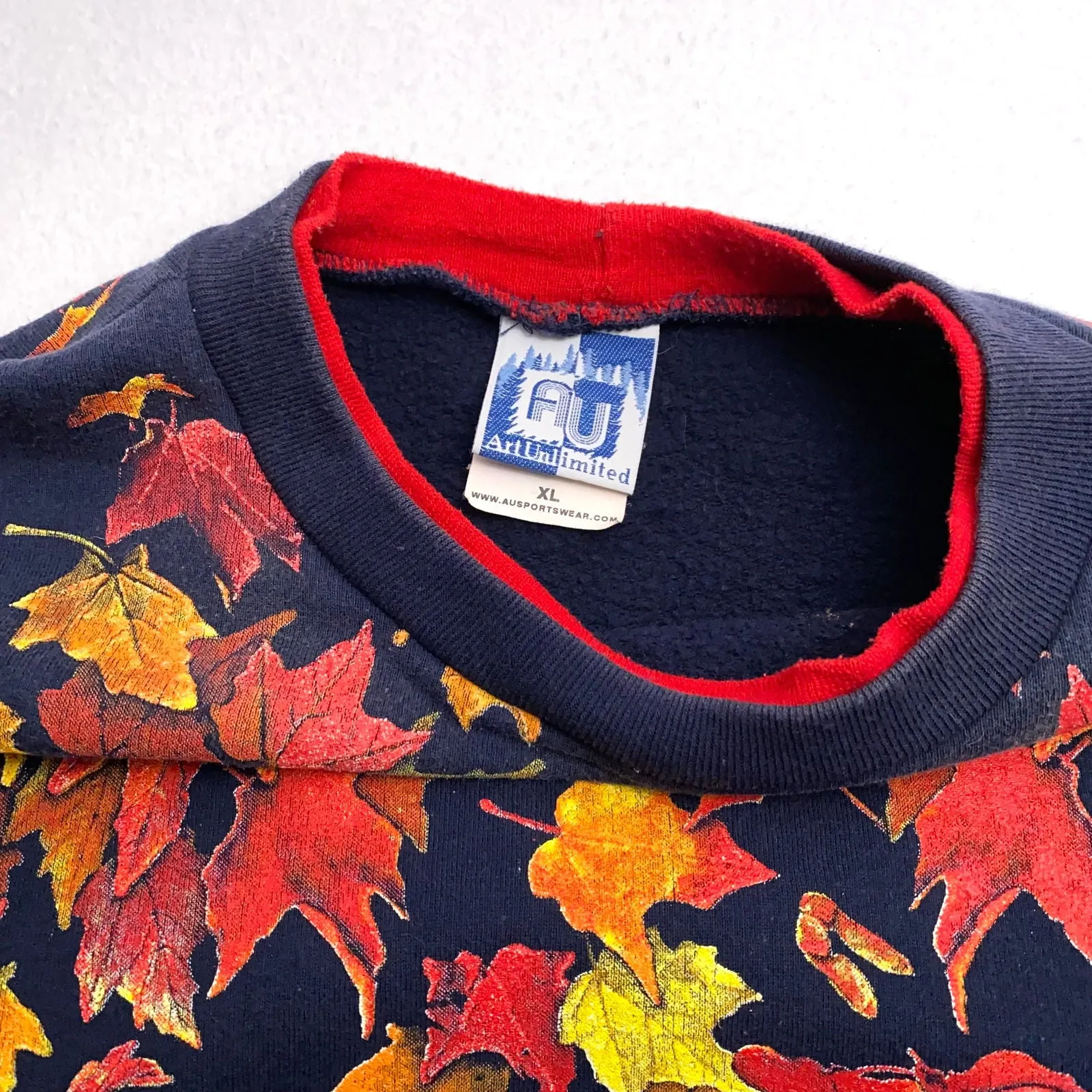 Art Unlimited Womens Crewneck Sweatshirt | XL | Navy Blue with Autumn Leaves | Pockets | Made in USA | Vintage